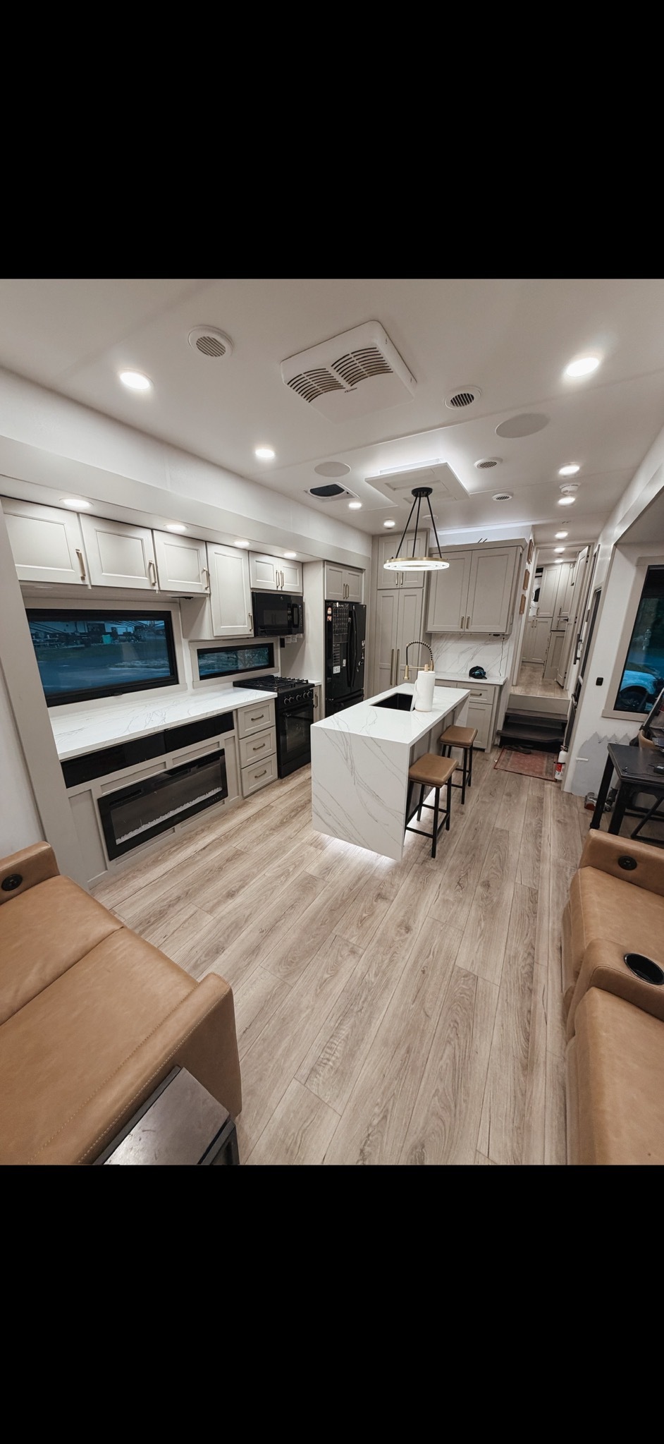 View more photos of this listing
