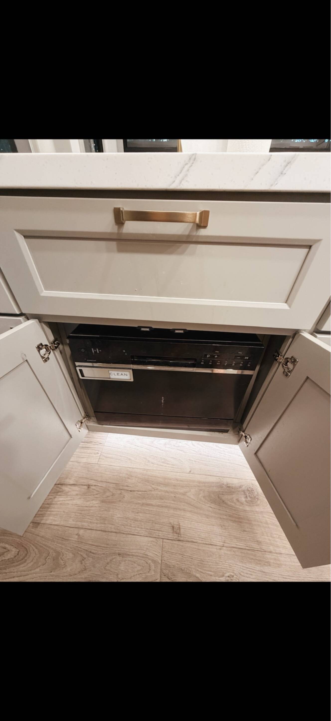 A photo of this 2025 Brinkley MODEL G 4100
