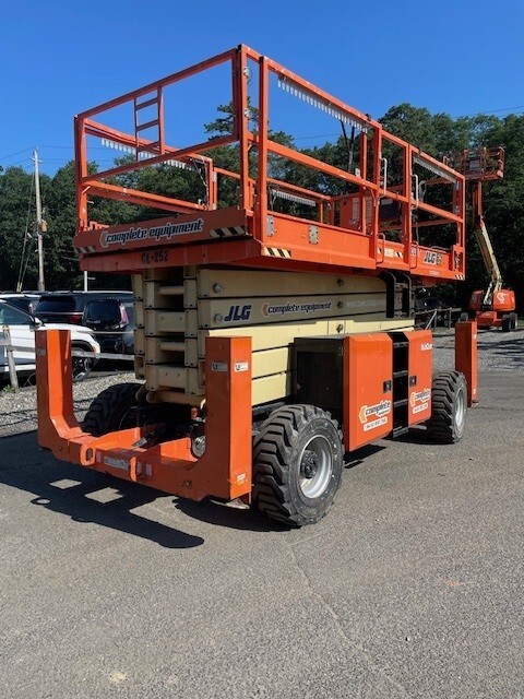2019 JLG 530 LRT - Rough Terrain Scissor 53 ft. in Lakewood, NJ