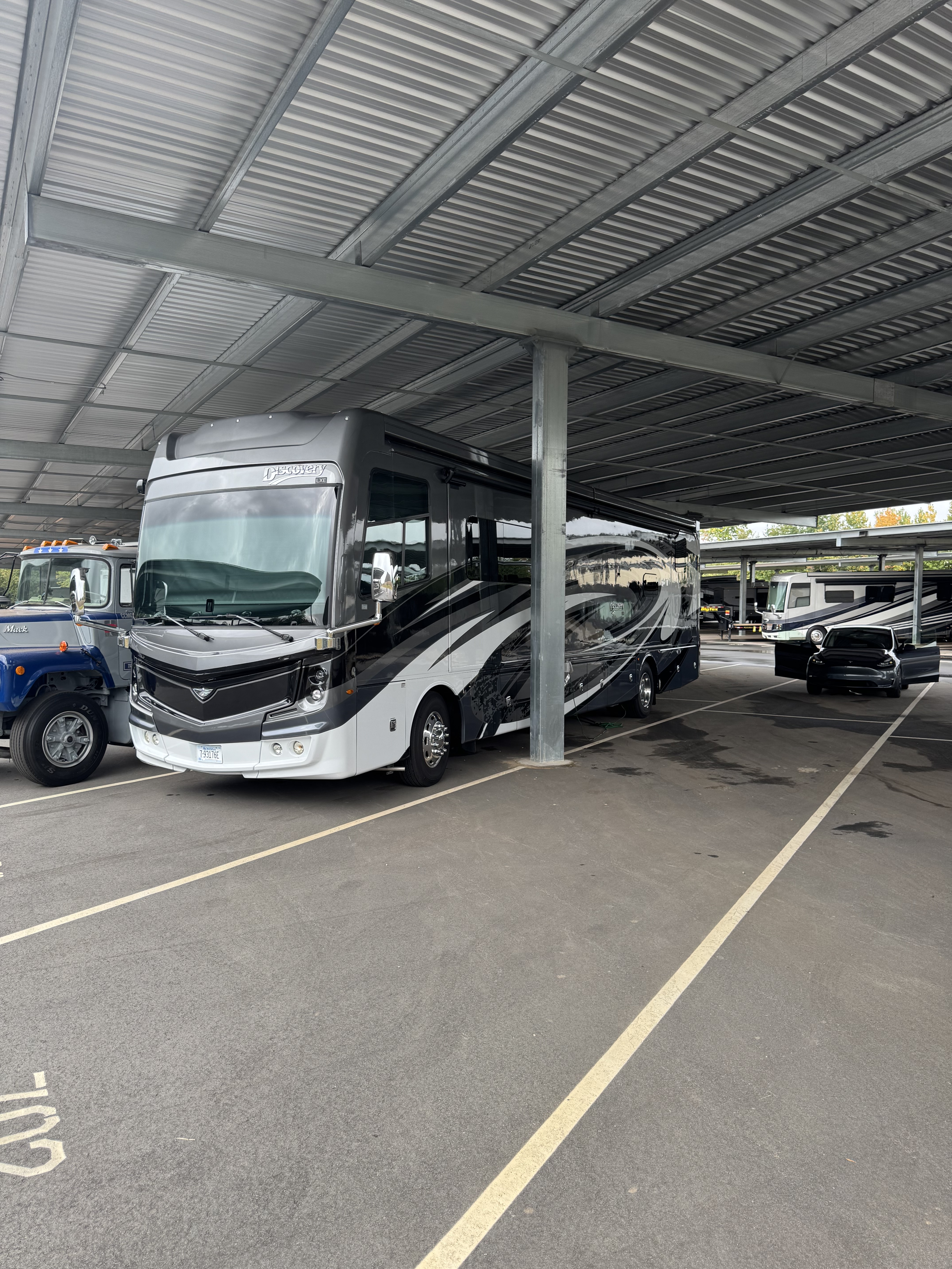 2020 Fleetwood DISCOVERY LXE 40D in charlotte NC