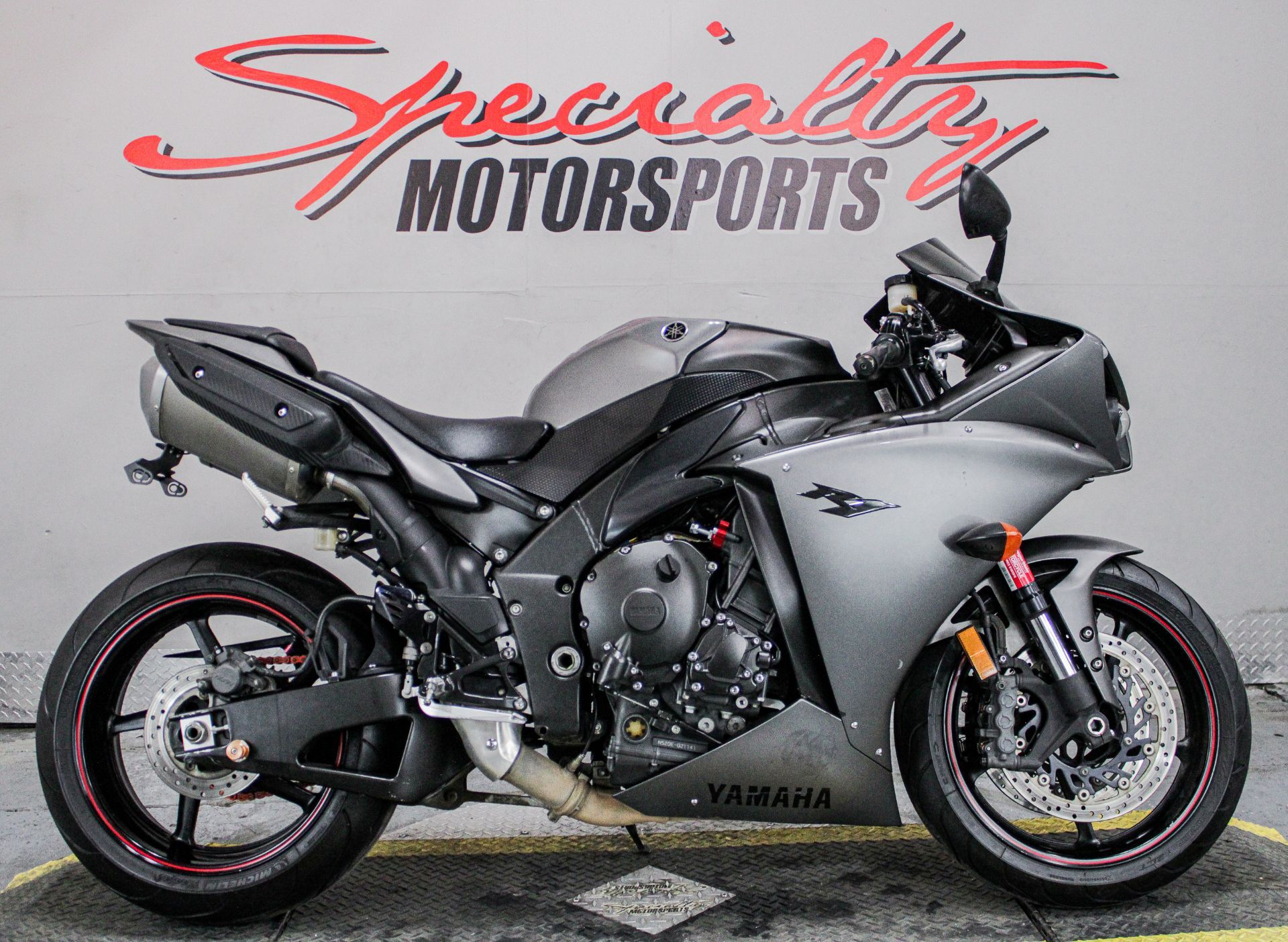 2013 Yamaha YZF-R1 R1 in Sacramento, CA