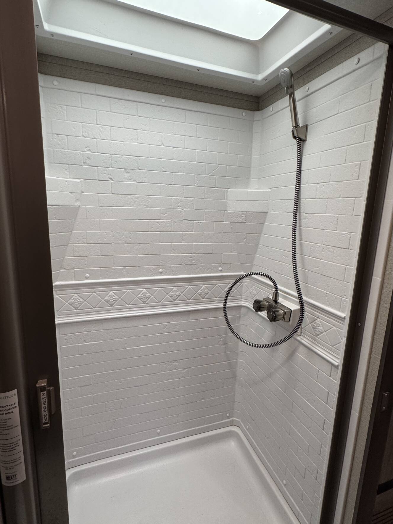 A photo of this 2020 Grand Design IMAGINE XLS 22RBE