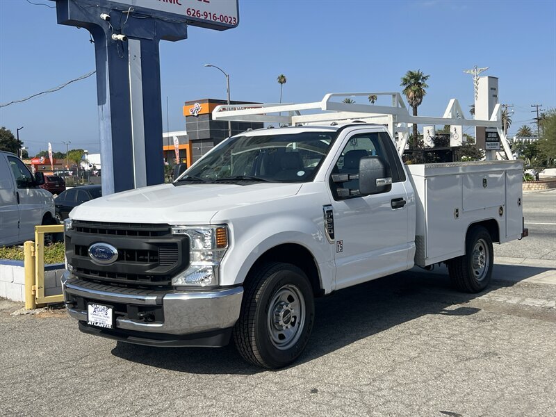 2020 FORD F350 in La Puente, CA