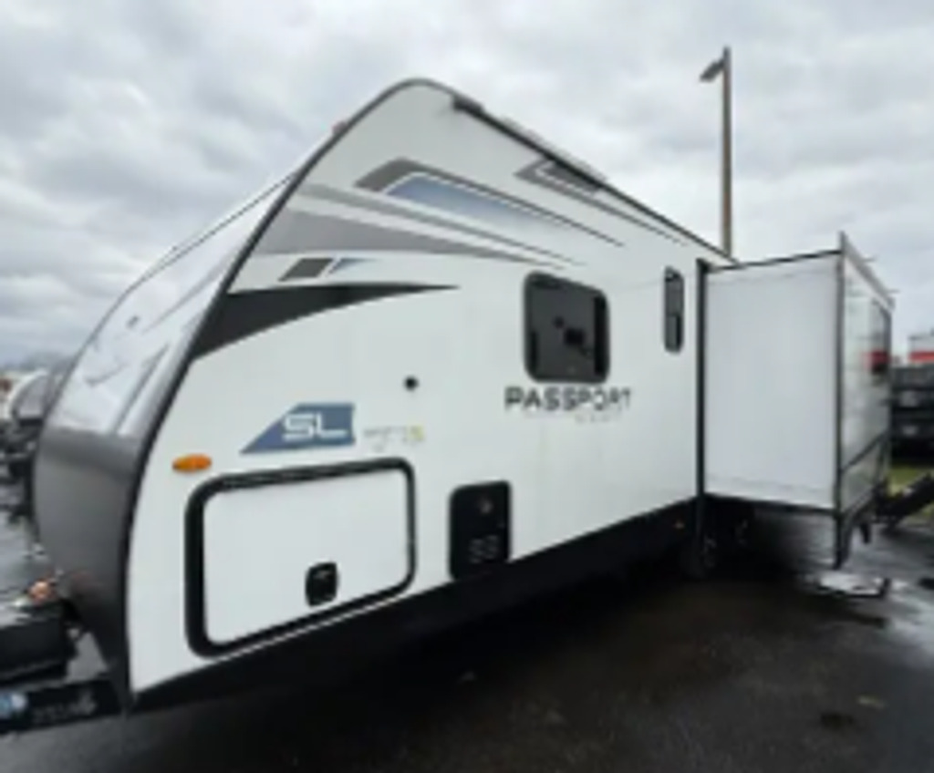 2023 Keystone Passport SL Ultra Lite 252RD in junction city KS