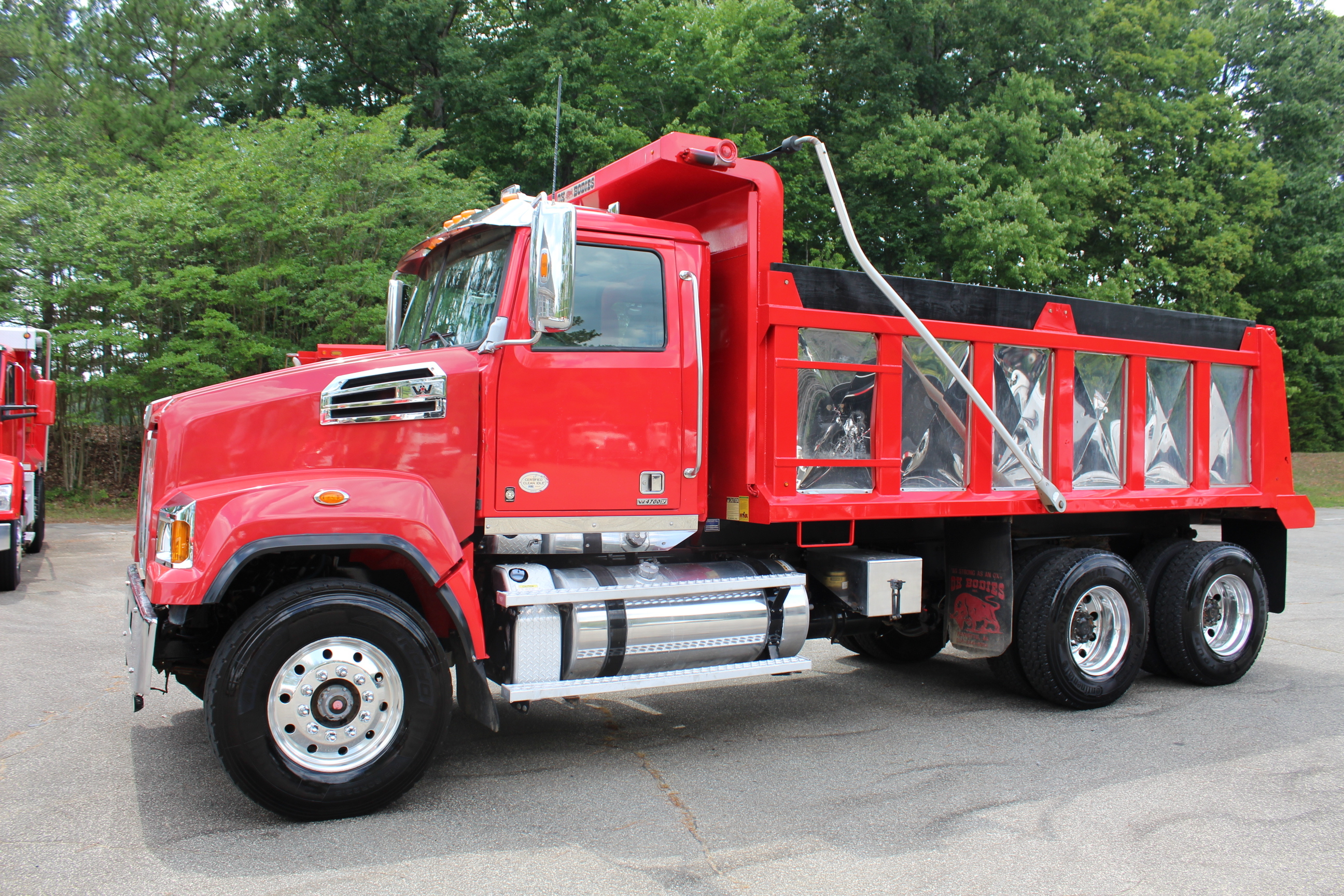 2020 WESTERN STAR 4700SF in Mc Leansville, NC