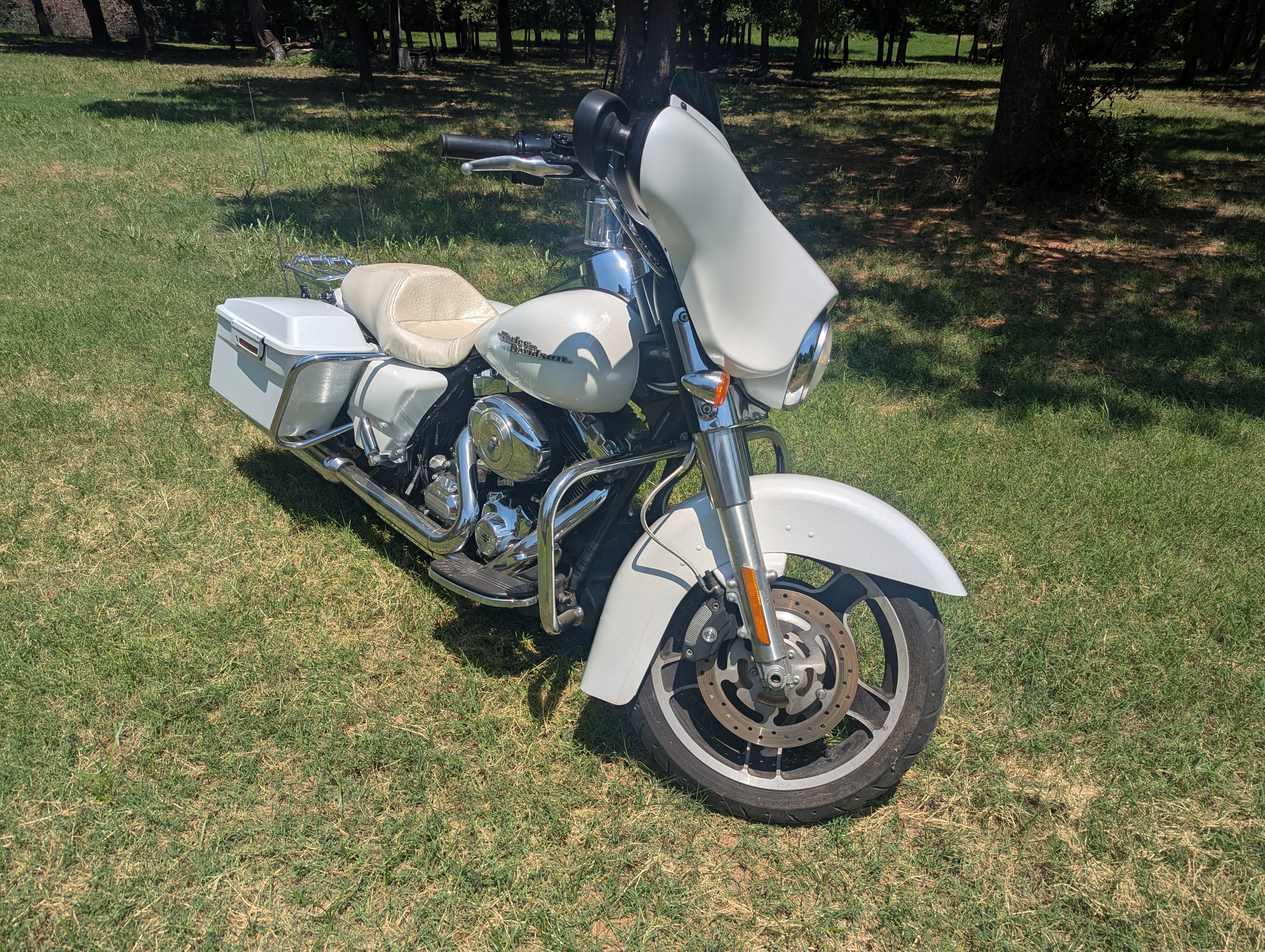 2011 Harley-Davidson STREET GLIDE BASE BASE in Oklahoma City, OK