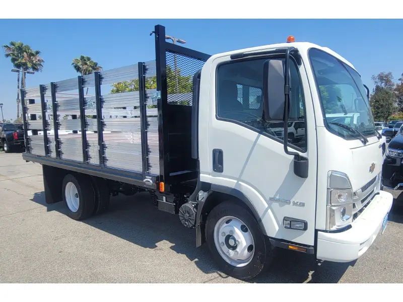 2025 CHEVROLET 5500XG