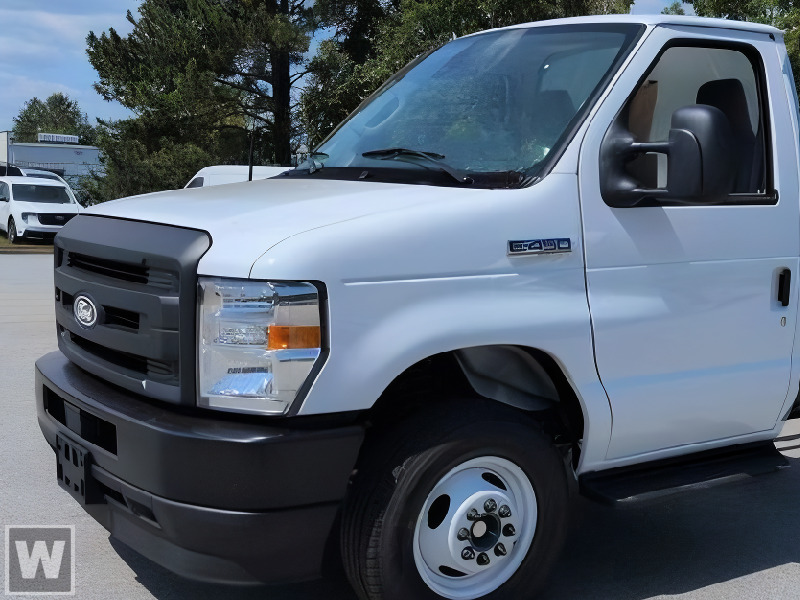2026 FORD ECONOLINE in Statesville, NC