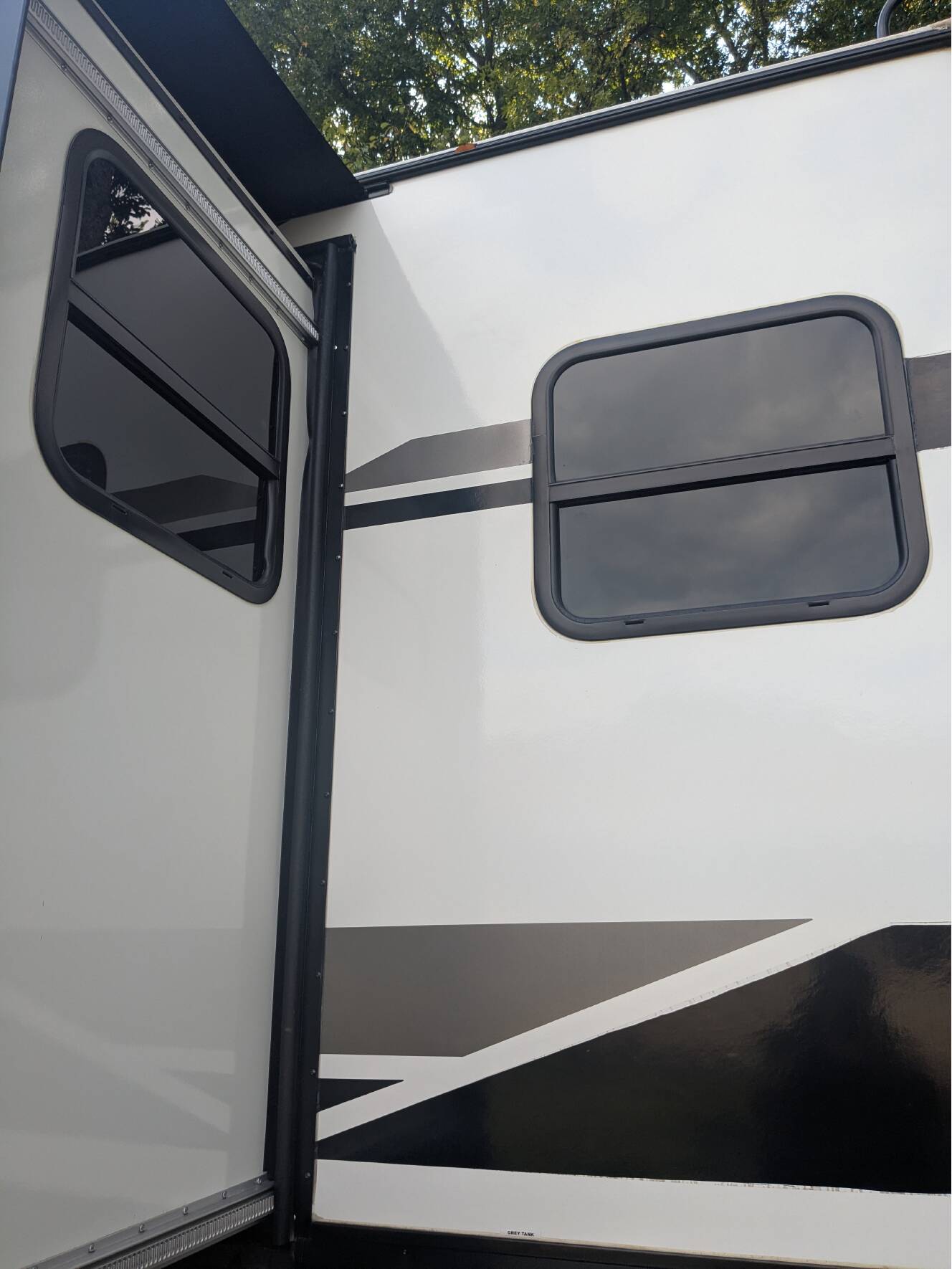 A photo of this 2020 Grand Design IMAGINE 2450RL