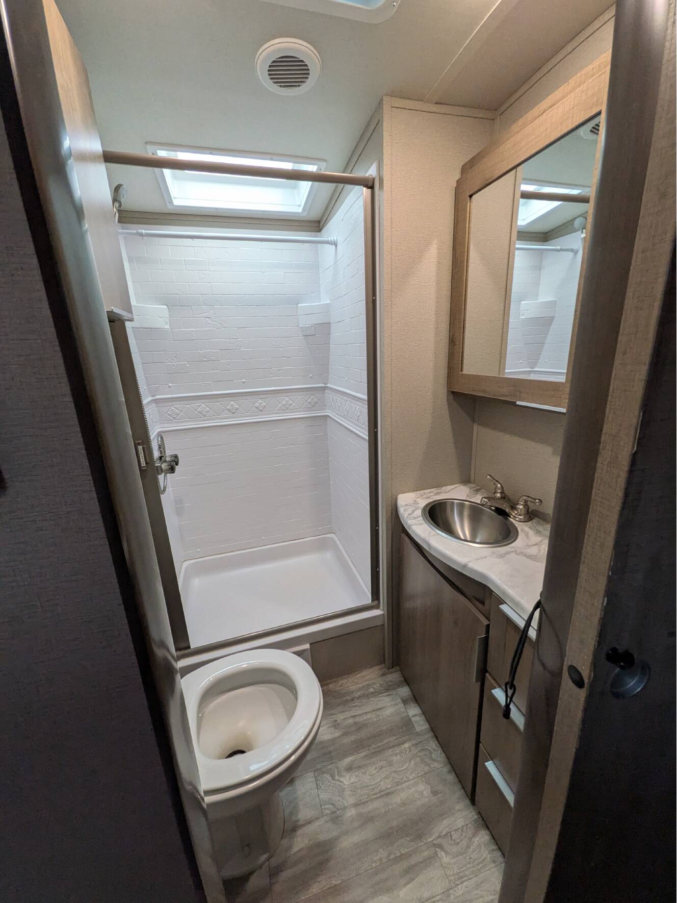 A photo of this 2020 Grand Design IMAGINE 2450RL