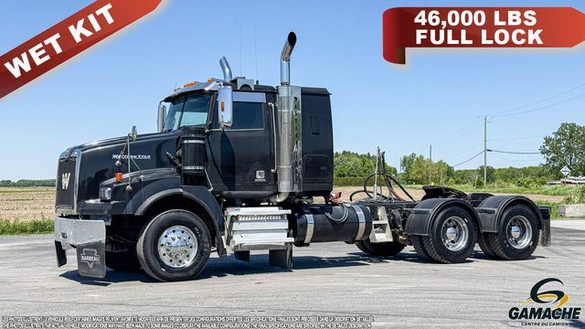 2014 WESTERN STAR 4900SA HIGHWAY / SLEEPER TRUCK / TRACTOR in Champlain, NY