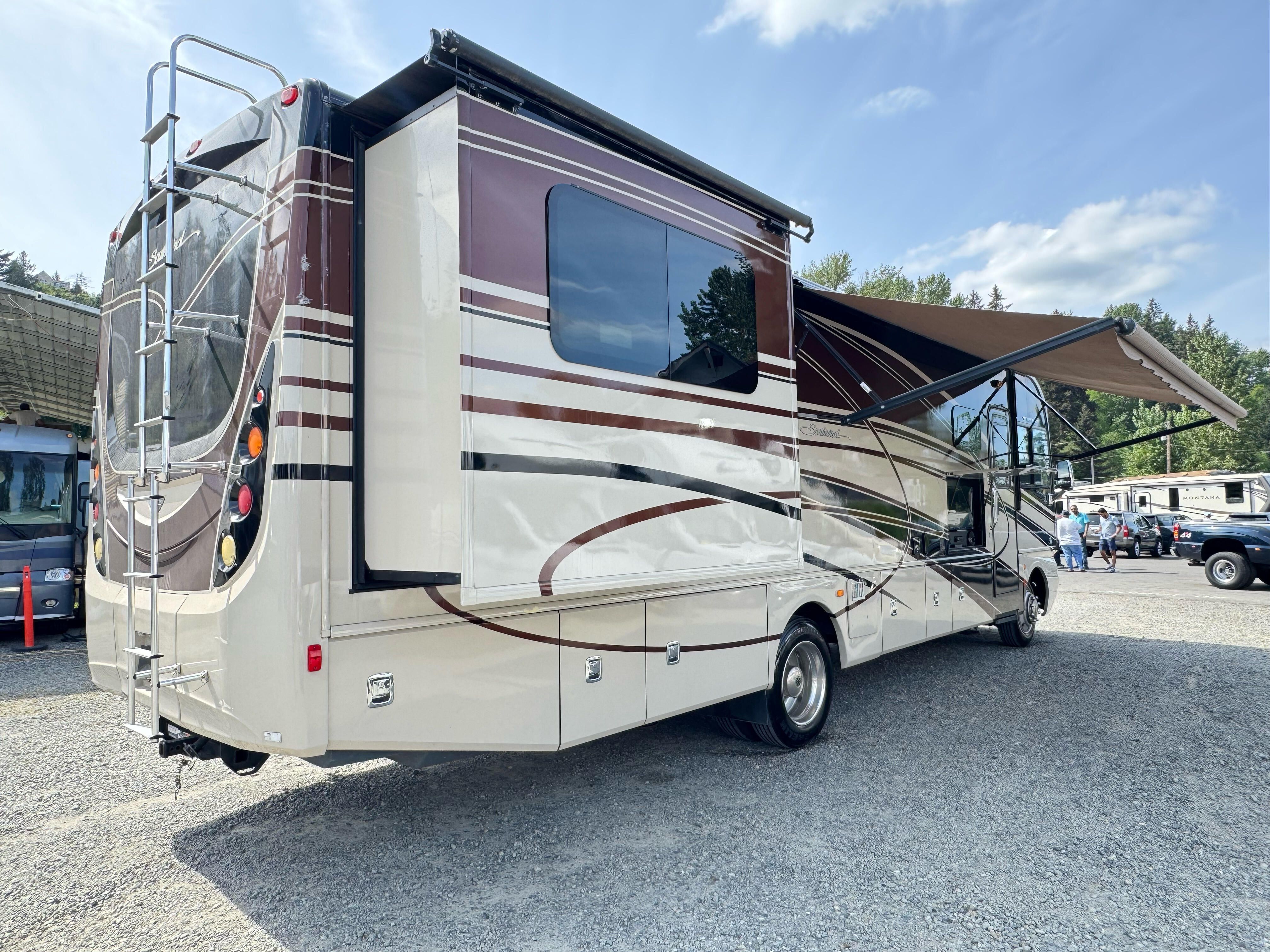 2015 Fleetwood Southwind in sumner WA