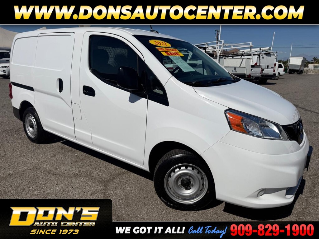 2021 NISSAN NV200 in Fontana, CA