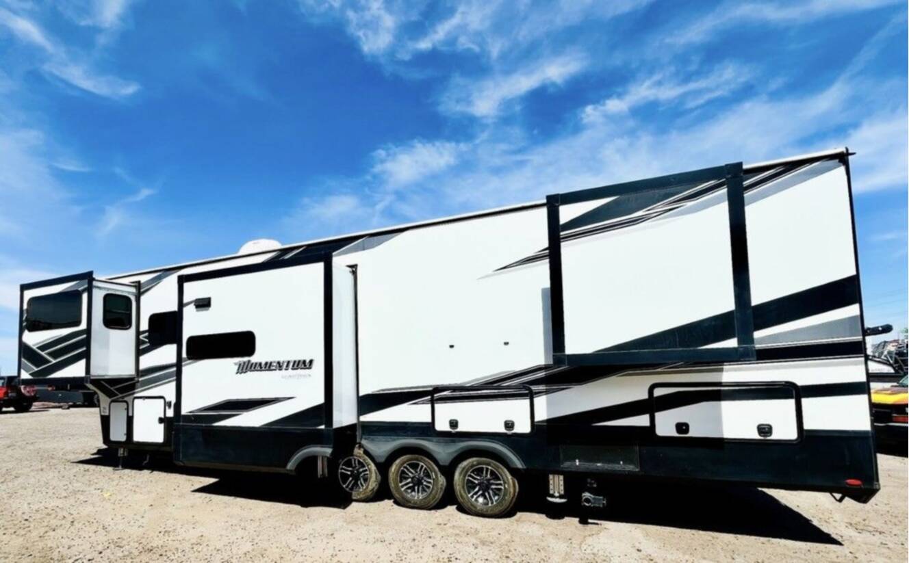 A photo of this 2021 Grand Design Momentum 376THS