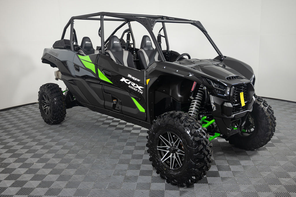 2027 Kawasaki TERYX KRX4 1000 TR GREEN/BLACK GY1 in oshkosh WI