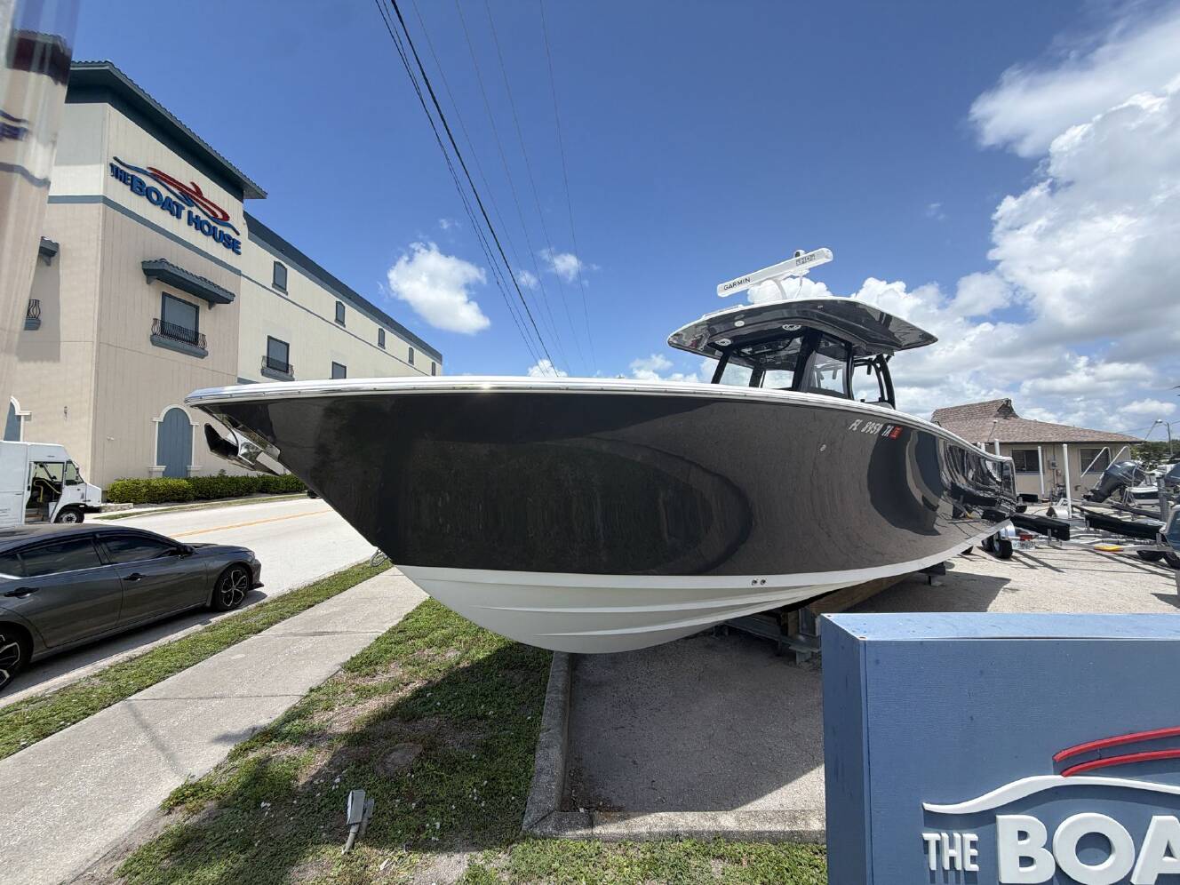 A photo of this 2021 Sportsman 322 Open