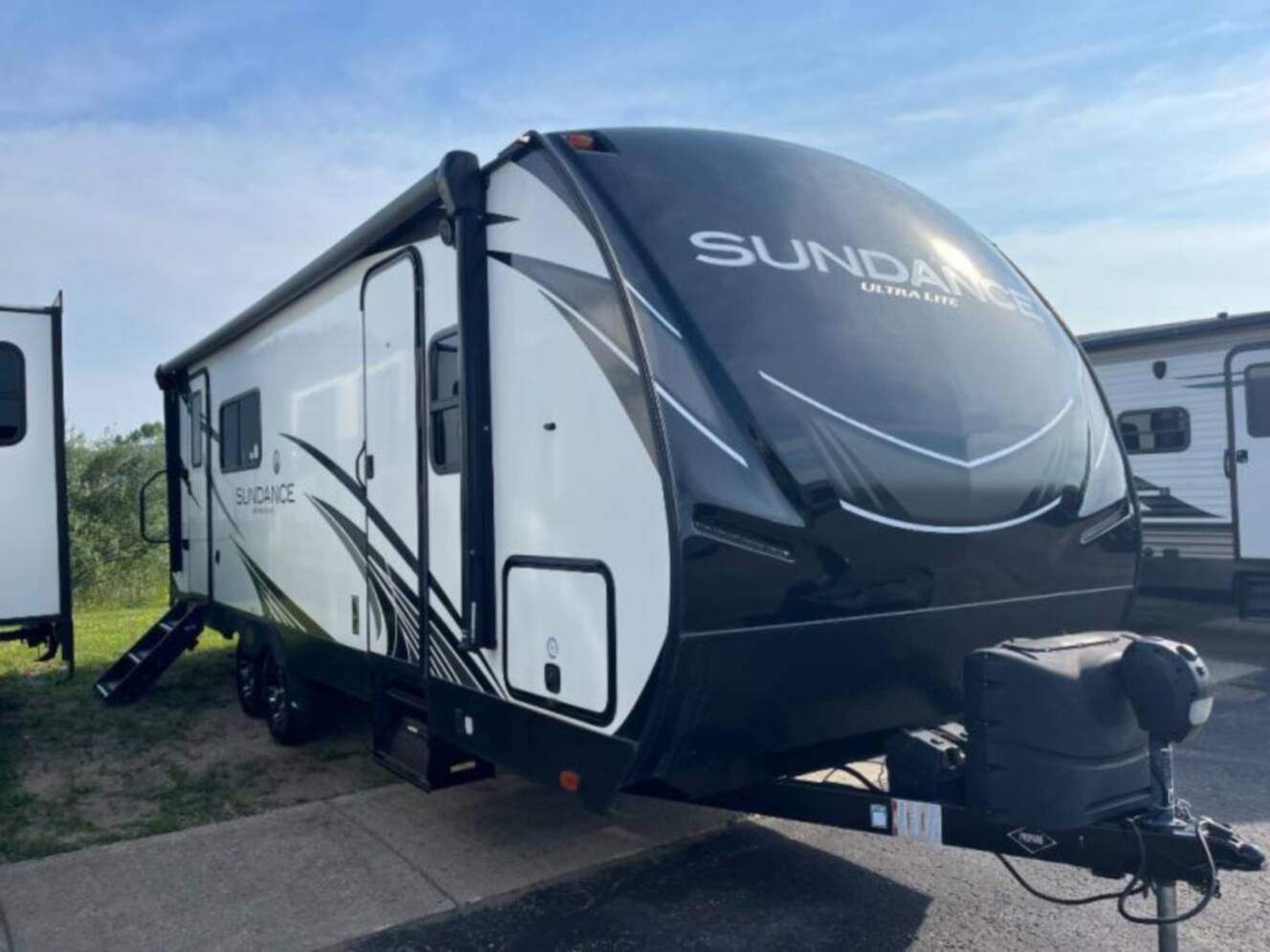 A photo of this 2021 Heartland Sundance Ultra Lite 242 RK
