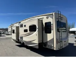 2020 Jayco Pinnacle 37MDQS