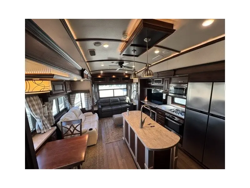 2020 Jayco Pinnacle 37MDQS