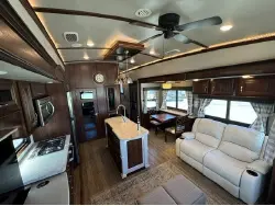 2020 Jayco Pinnacle 37MDQS