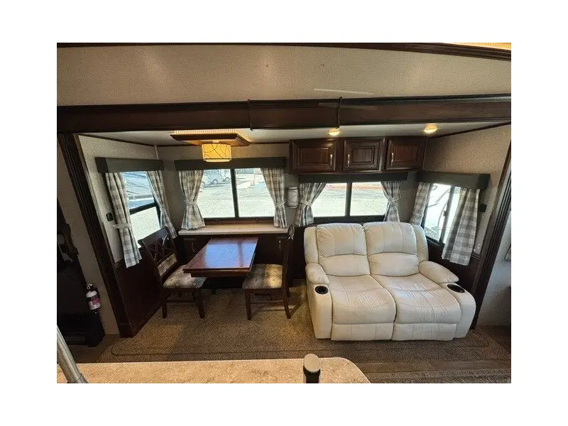 2020 Jayco Pinnacle 37MDQS