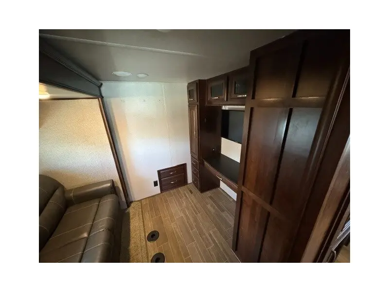 2020 Jayco Pinnacle 37MDQS