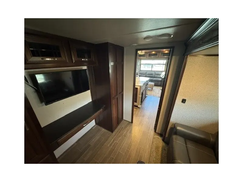 2020 Jayco Pinnacle 37MDQS