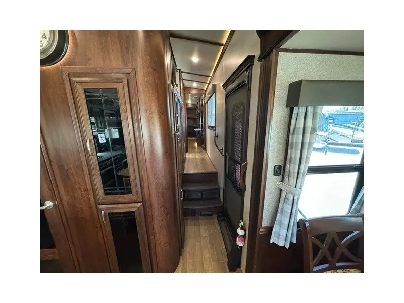 2020 Jayco Pinnacle 37MDQS