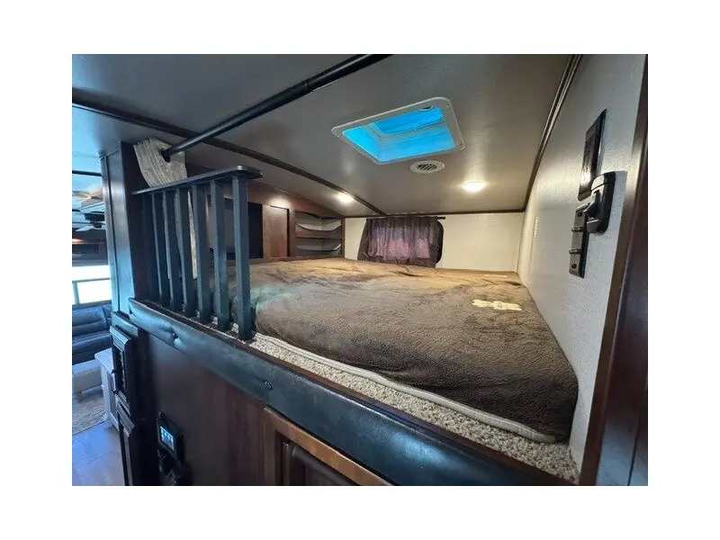 2020 Jayco Pinnacle 37MDQS