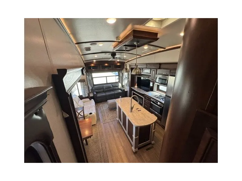 2020 Jayco Pinnacle 37MDQS