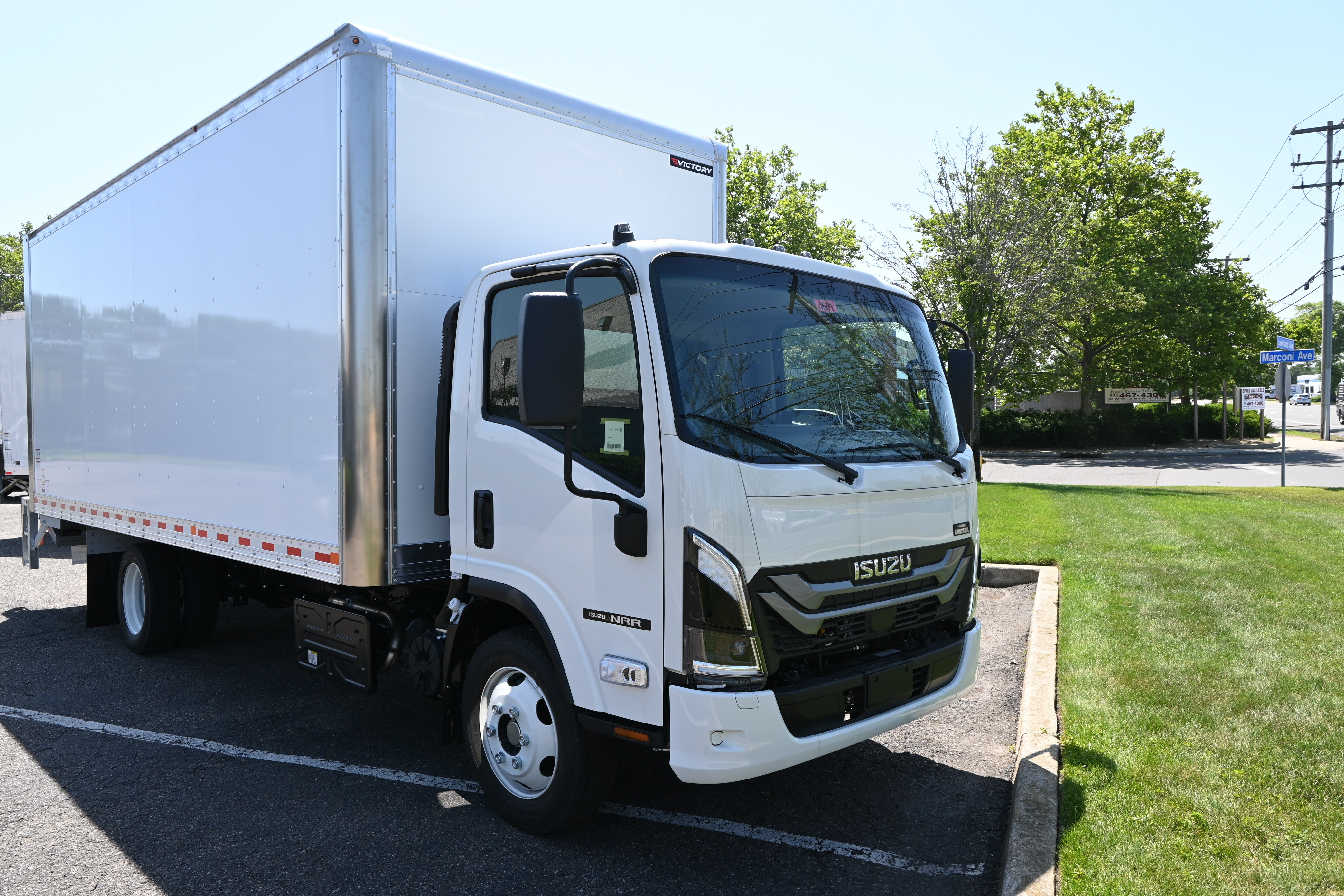 2026 Isuzu NRR Standard Cab (N-Series Diesel) in Ronkonkoma, NY