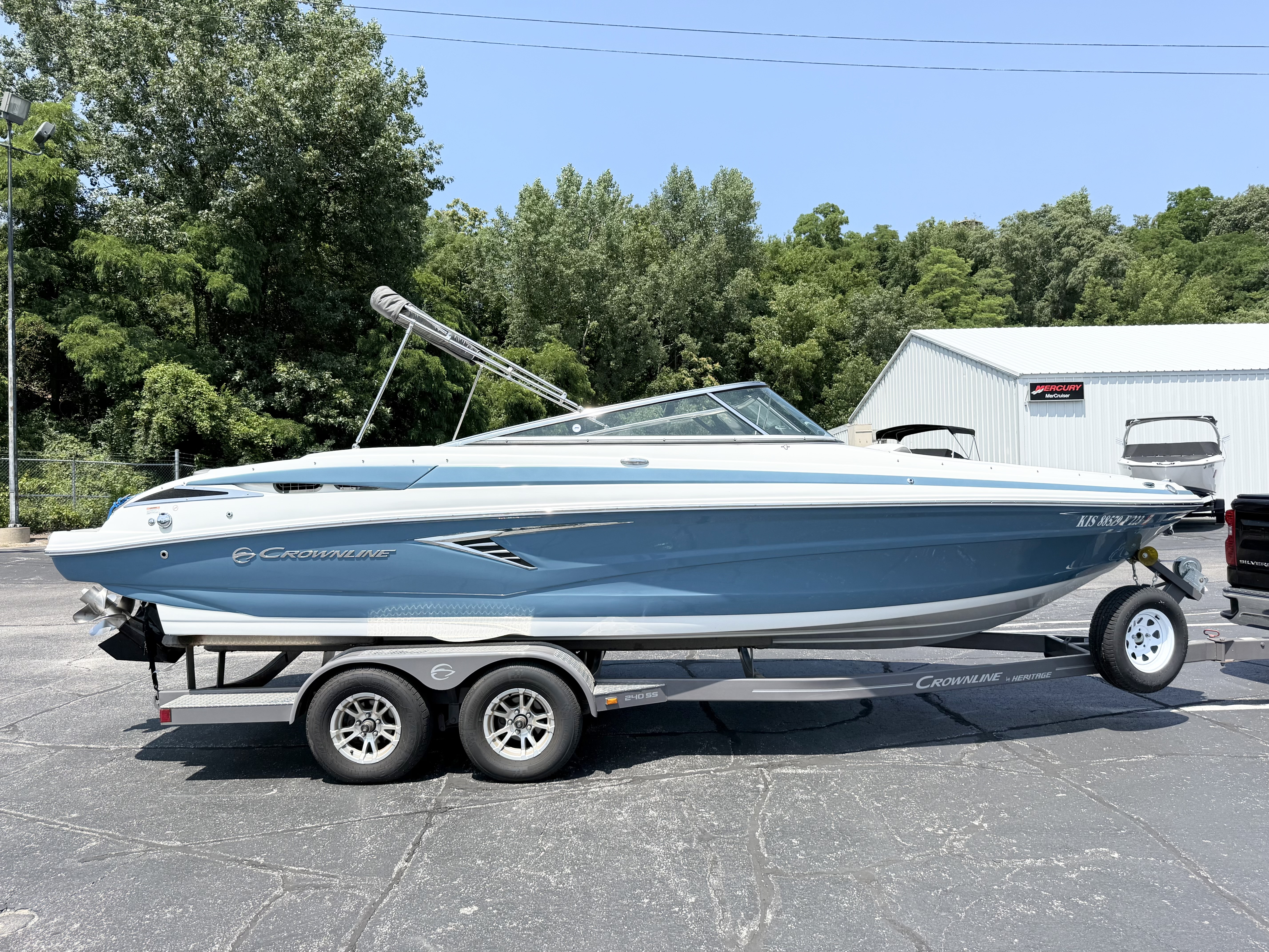 2023 Crownline 240 SS in michigan city IN