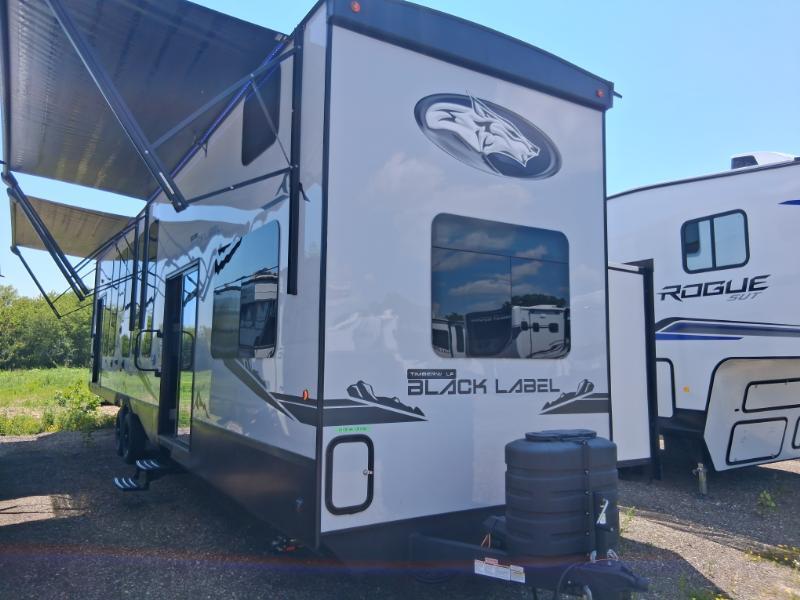 2024 Forest River Cherokee Timberwolf 39ALBL Black Label in lake mills WI