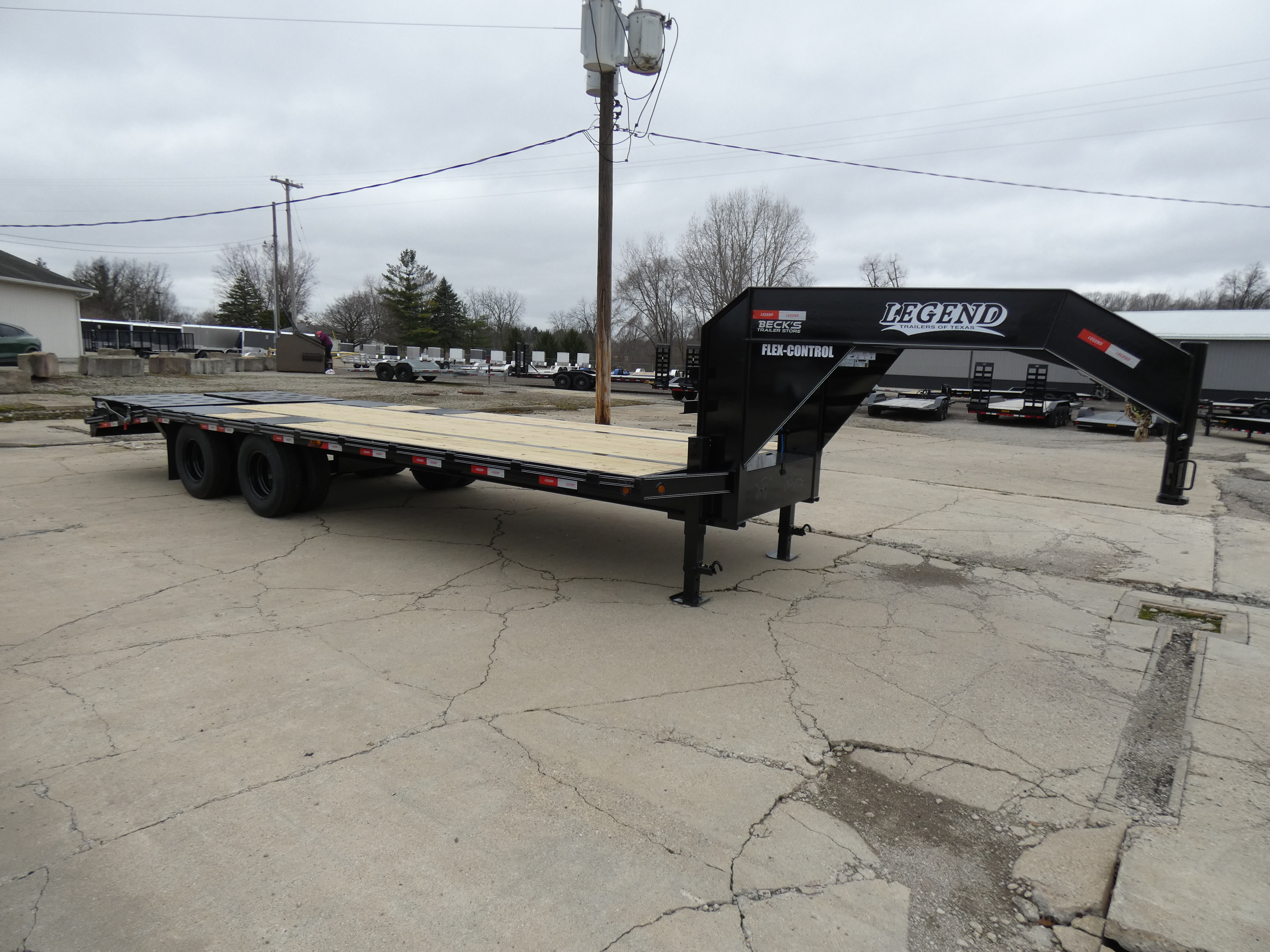 2026 Legend Trailers of Texas 102" x 25' Low Pro Gooseneck Trailer For Sale - High Te in Saint Johns, MI