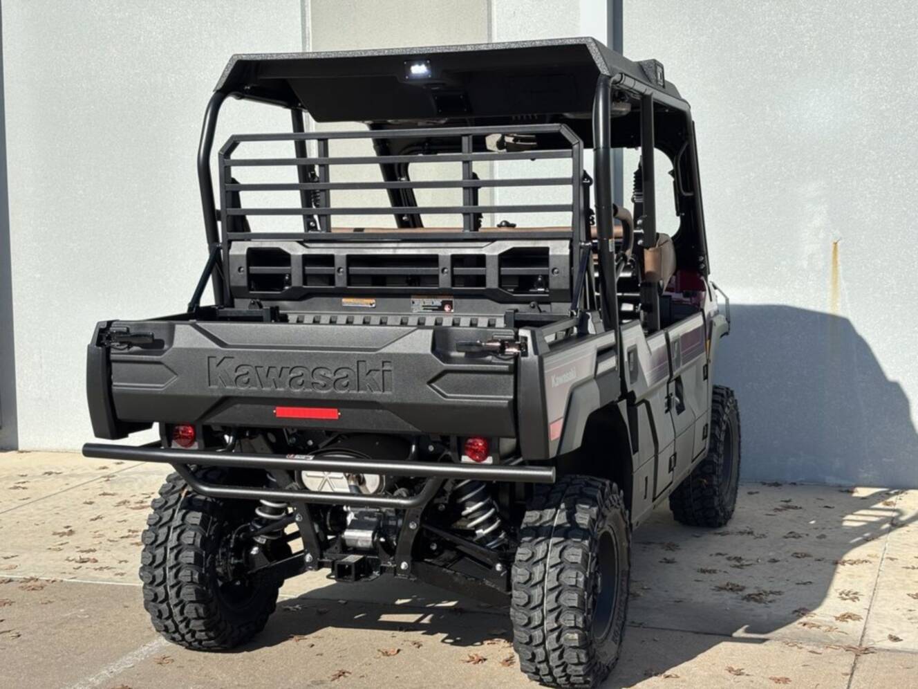 A photo of this 2026 Kawasaki Mule PRO-FXT 1000 Platinum Ranch Edition