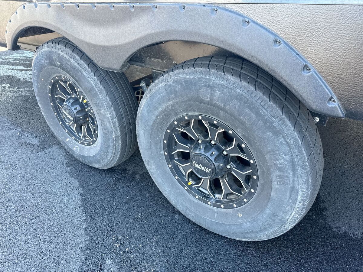 2023 Forest River Sandstorm SLR Series 346GSLR in medford OR