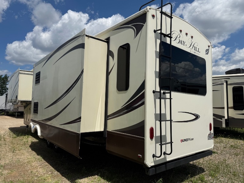 2016 Evergreen Lifestyle Bay Hill 369RL in neenah WI