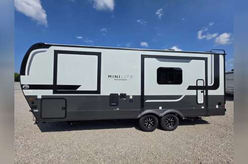 2027 Rockwood Mini Lite 2515S in