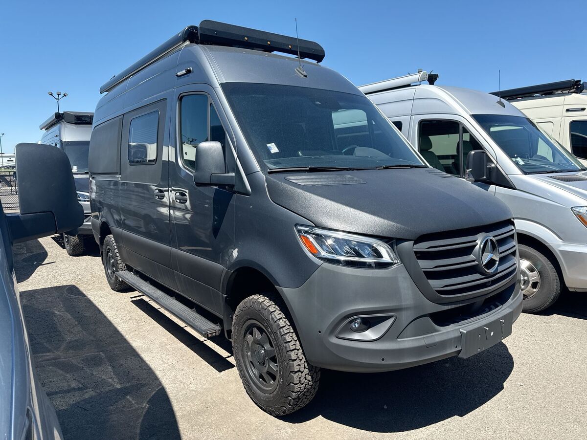 2023 Winnebago Revel 44E RV