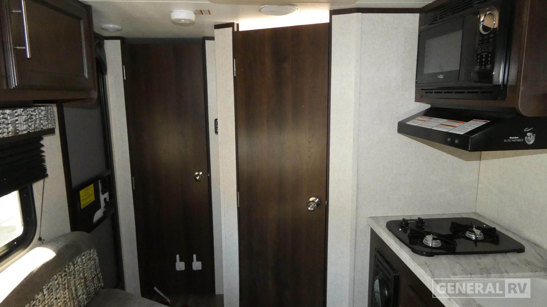 2019 Jayco JAY FLIGHT SLX 7 145RB in south weber UT