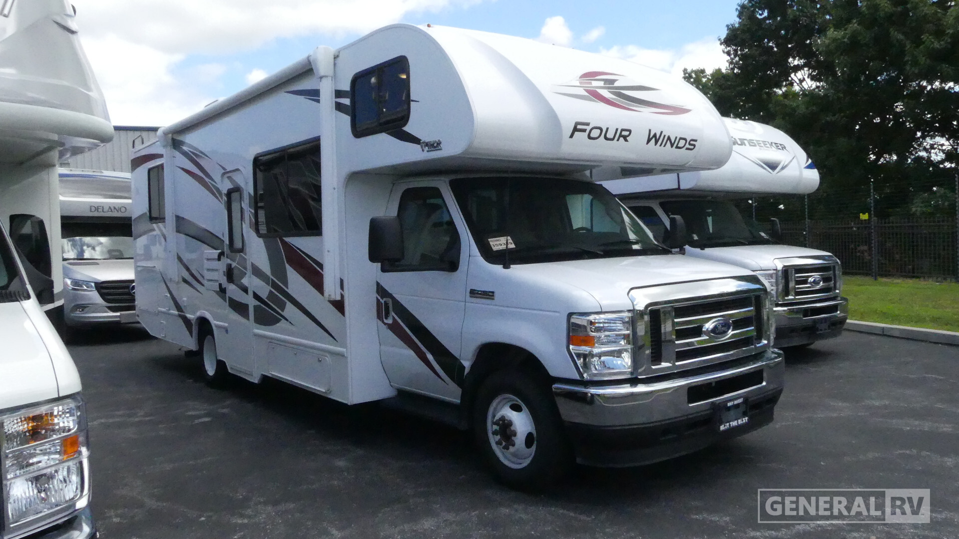 2024 Thor Motor Coach FOUR WINDS 28A in west chester PA