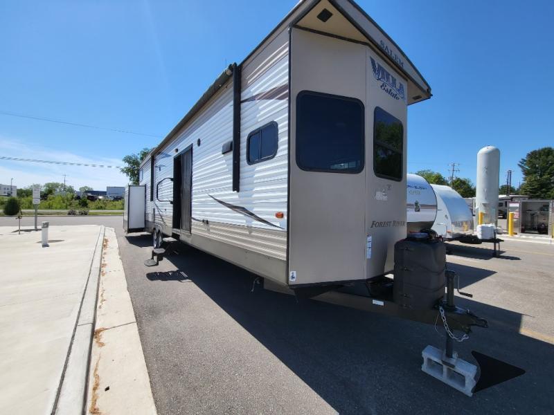 2017 Forest River Rv Salem Villa Series 4102BFK Estate in ludington MI