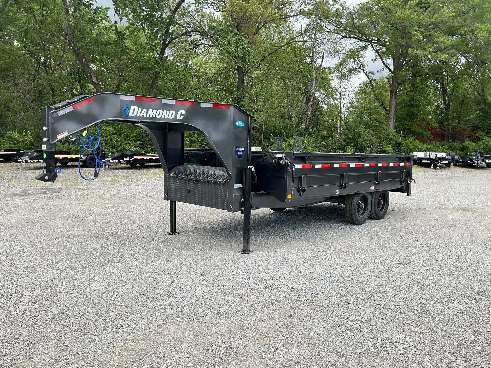 2027 Diamond C DOD DODGN-210-16X96 in Mount Vernon, IL