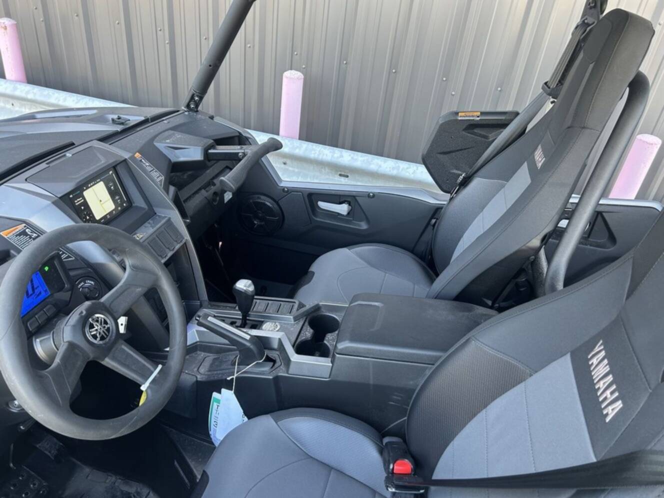 A photo of this 2025 Yamaha Wolverine RMAX4 1000 XT-R