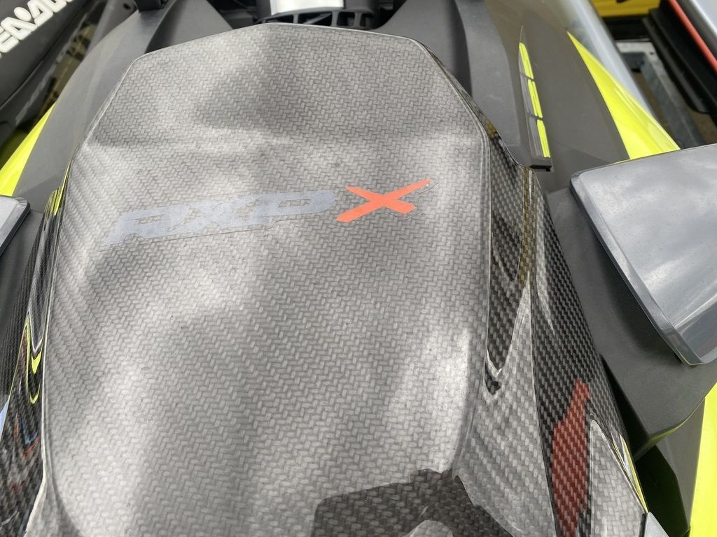 2025 Sea-Doo RXP-X 325 iBR Ice Metal / Manta Green in hillsboro OR