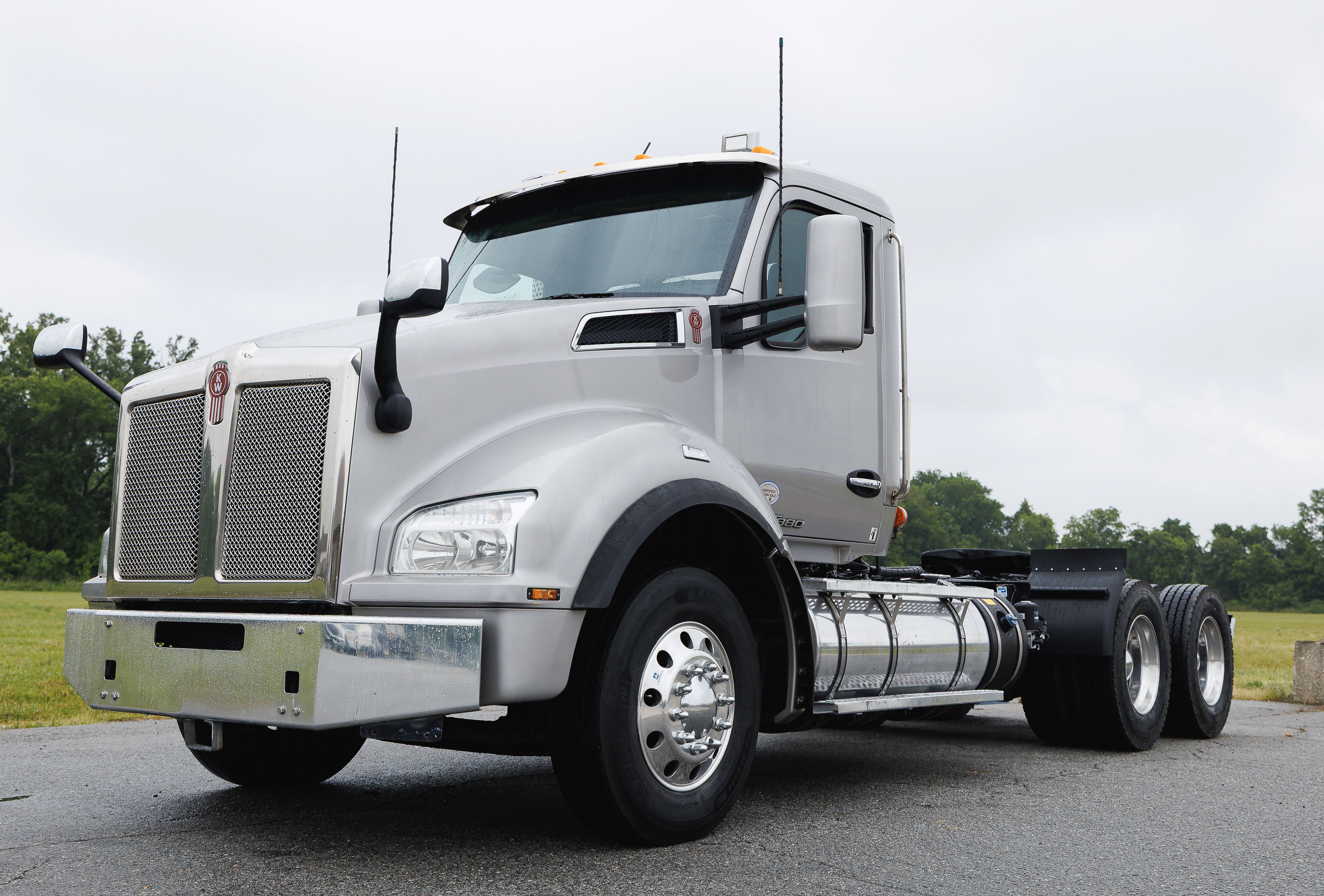 2021 KENWORTH T880 in Little Rock, AR