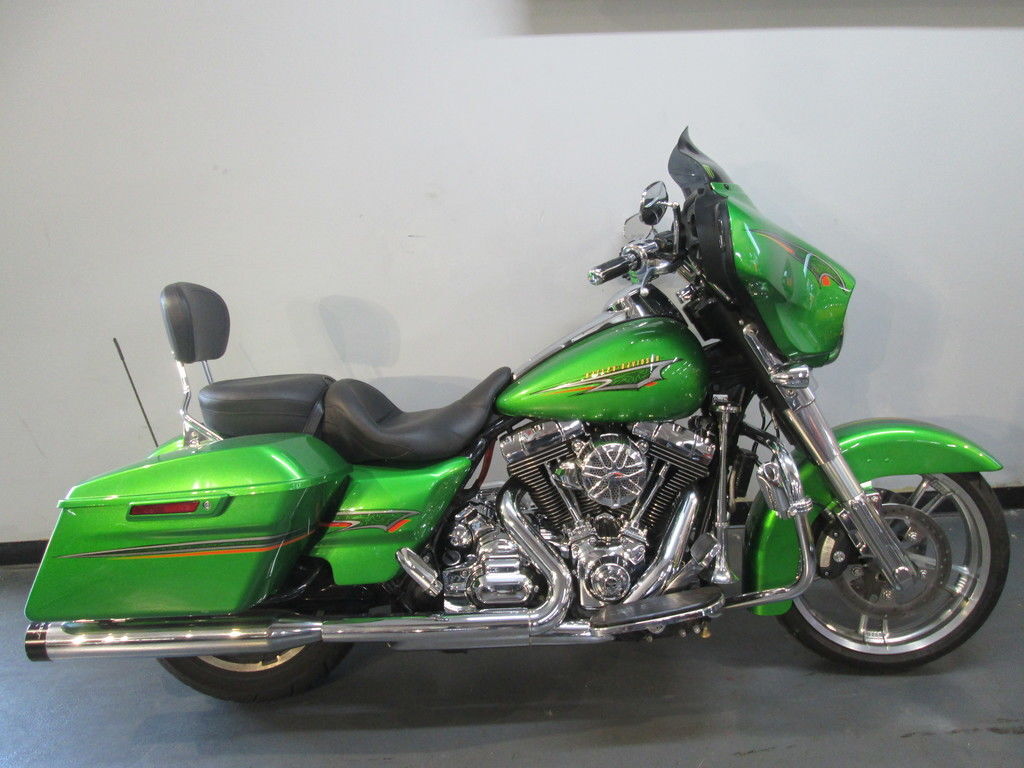 2015 Harley-Davidson® FLHXS - Street Glide® Special SPECIAL in Lewis Center, OH