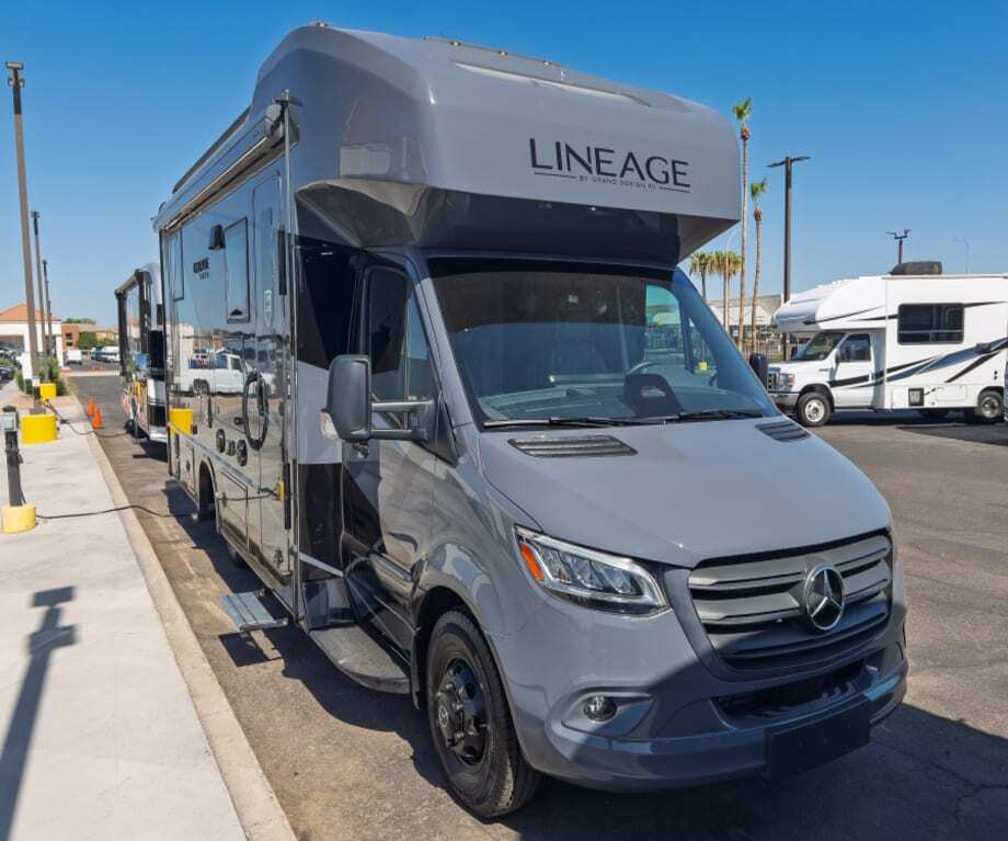 2026 Grand Design LINEAGE SERIES M 25FW-FBP in phoenix AZ