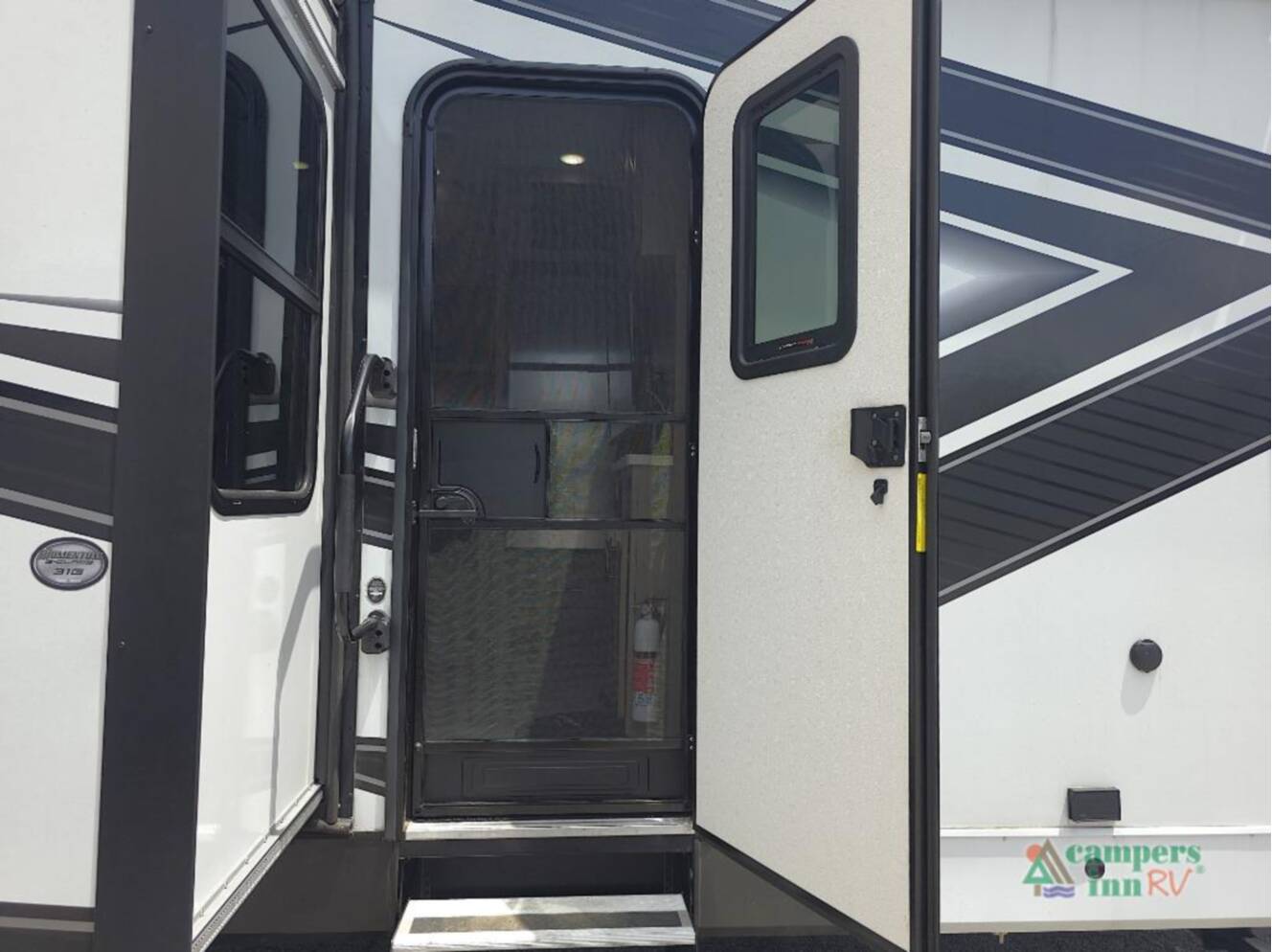 A photo of this 2023 Grand Design Momentum 31G