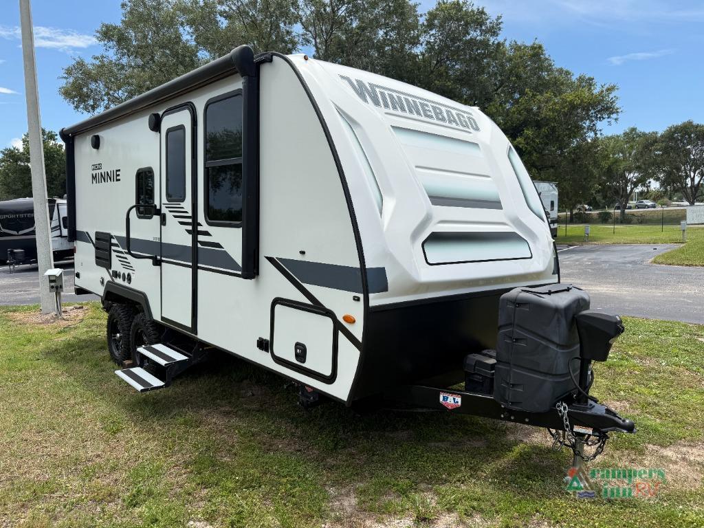 2022 Winnebago Industries Towables Micro Minnie 2108FBS in seffner FL